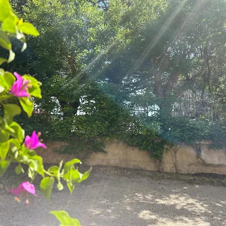 Dans Un Domaine Rempli D'histoire Сasa de vacaciones